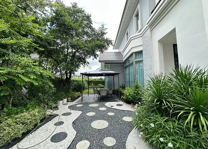 Holiday home House Near Suvarnabhumi Airport *